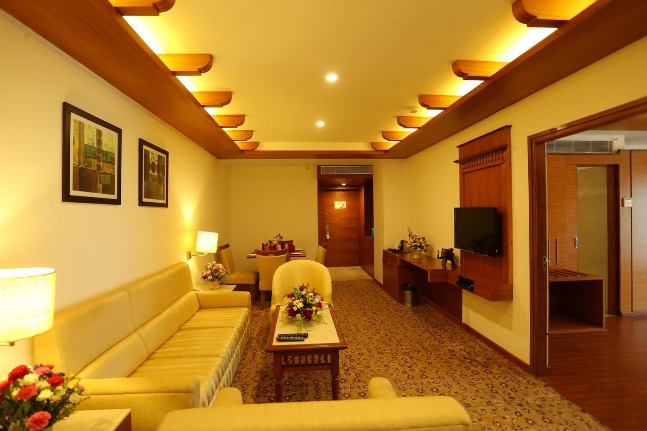 Sivaraj Inn Salem Exterior foto